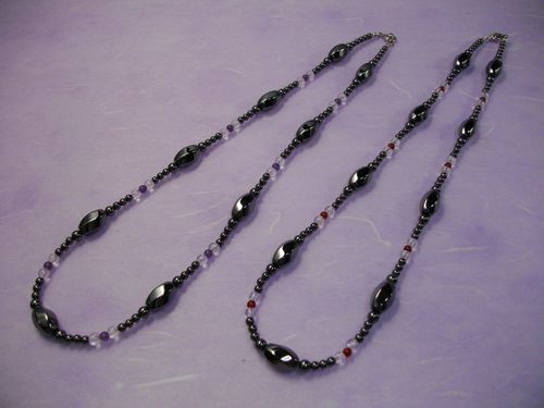 ネックレス：ツイスト